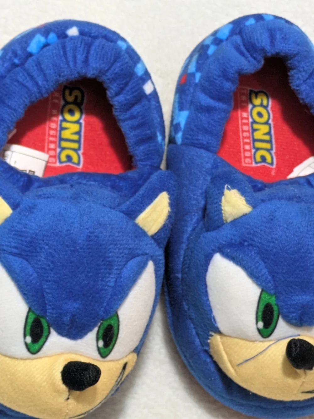 Sonic the Hedgehog Toddler Plush 3D Character Slippers - Size 5/6